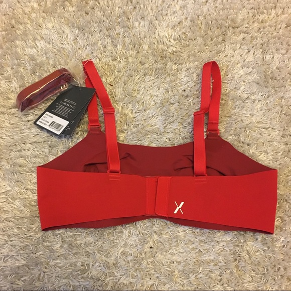Knix evolution bra size 1 - Picture 3 of 3